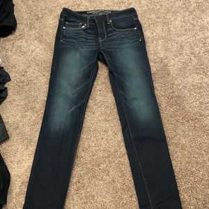 American eagle skinny jeans size 4 short
